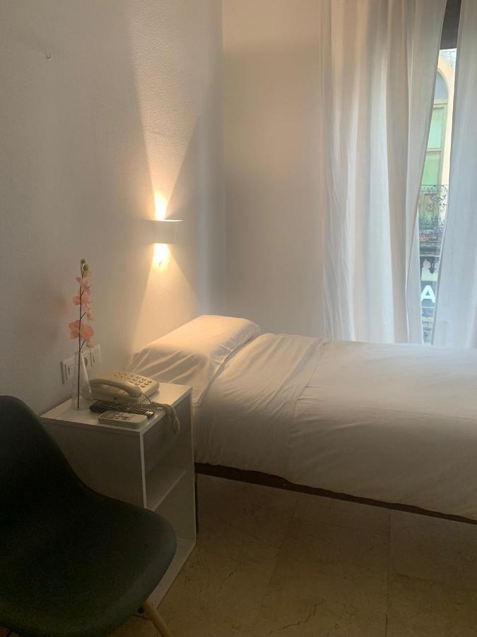 Hotel Gran Plaza Cordoba Luaran gambar