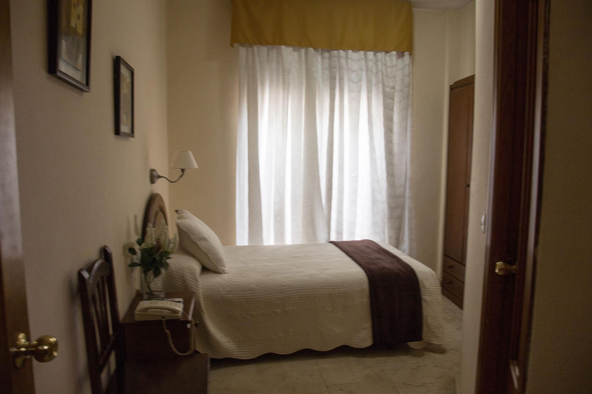 Hotel Gran Plaza Cordoba Luaran gambar