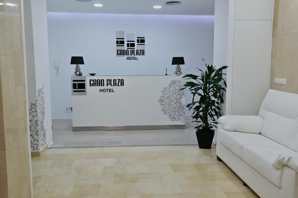 Hotel Gran Plaza Cordoba Luaran gambar