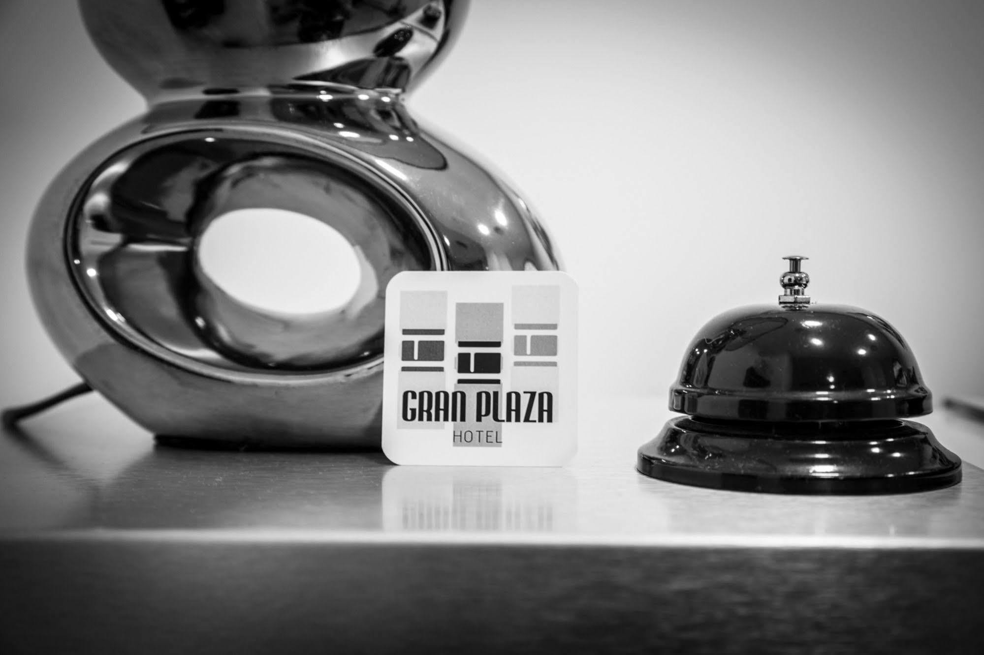 Hotel Gran Plaza Cordoba Luaran gambar